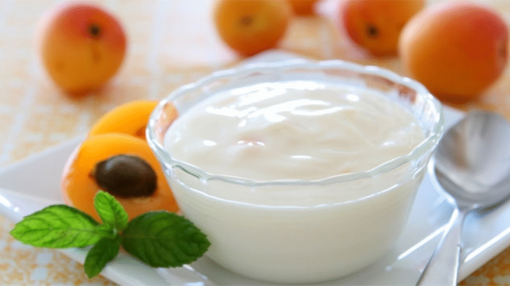 Radici, yogurt e frutta aiutano contro la stitichezza