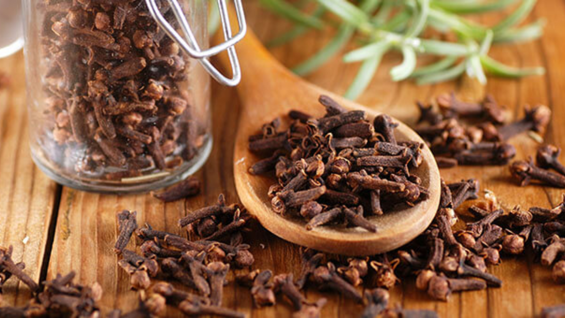 Chiodi di garofano: la super spezia analgesica