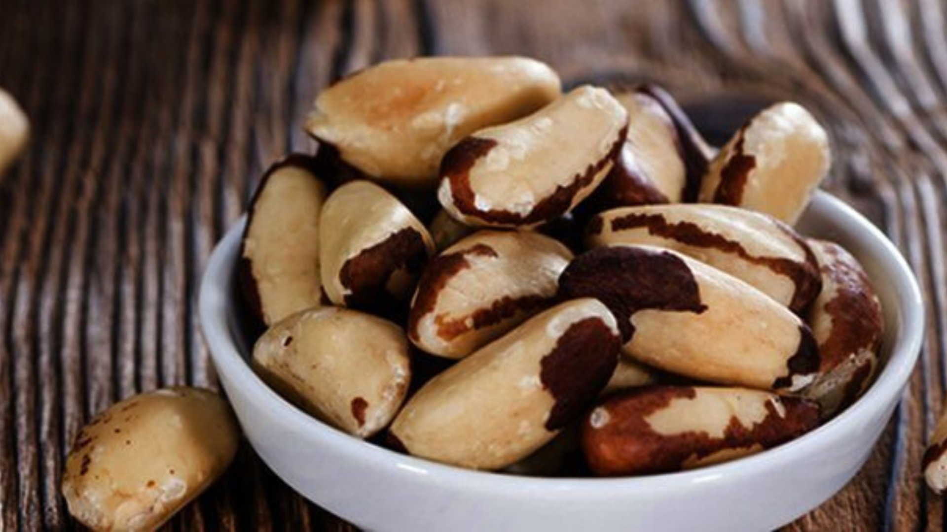 Le noci del Brasile riequilibrano la tiroide