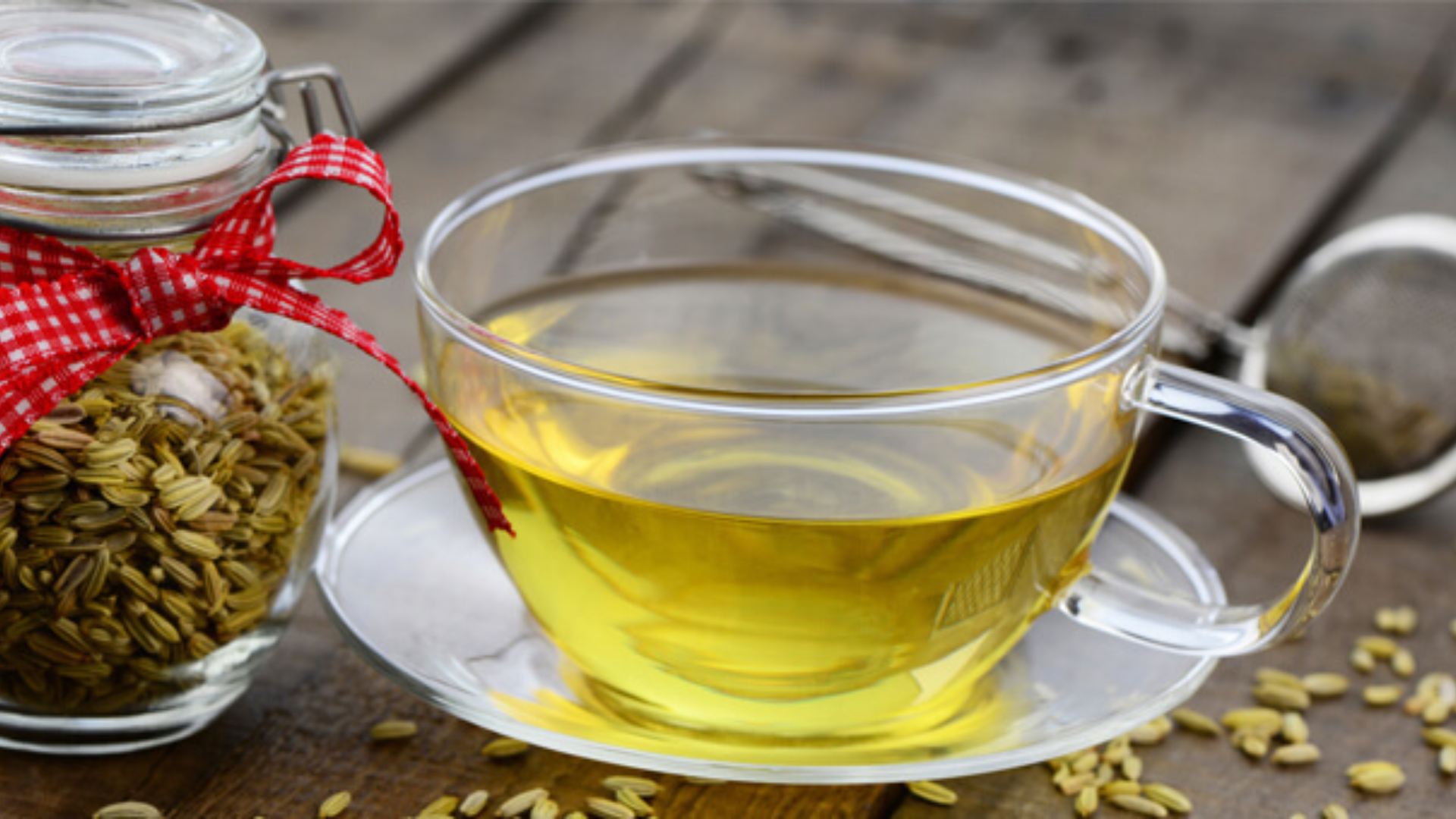 Come superare il meteorismo? Coi semi di finocchio