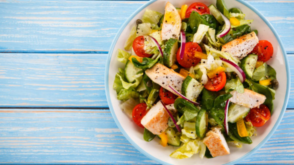 Cibi brucia grassi: insalate per dimagrire