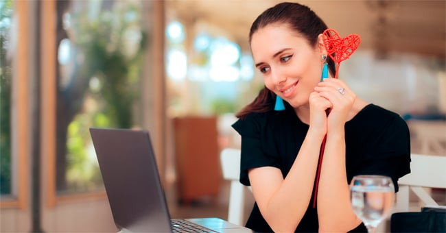 Amore a distanza: 7 regole per viverlo bene