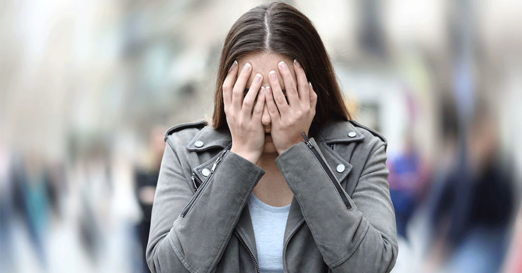 Ansia sociale: sintomi, cause e strategie per superarla