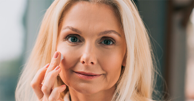 Elicriso, il fiore immortale che ringiovanisce la pelle