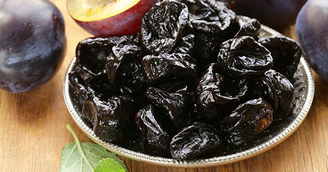 I 6 alimenti più efficaci contro la stipsi