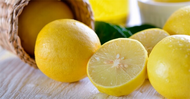 Il limone, il tuo bruciagrassi naturale