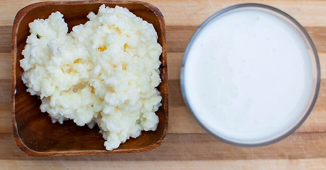 Kefir: una fonte di fermenti protettivi per riparare l'intestino
