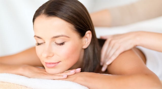 Pelle splendente con l'olio di argan