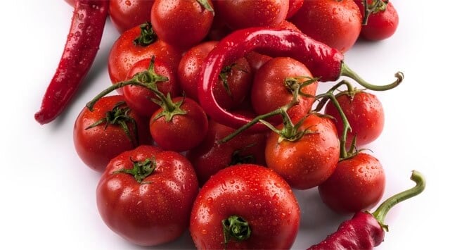 Pomodoro concentrato e tabasco, alleati della linea