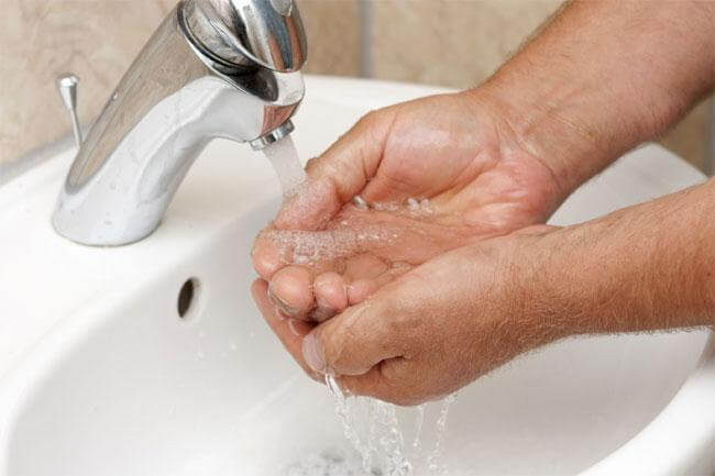 Paura dello sporco: se la pulizia diventa ossessione