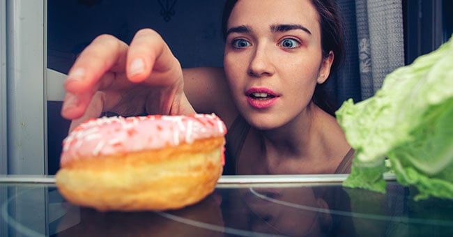 Spegni la fame nervosa con i rimedi naturali