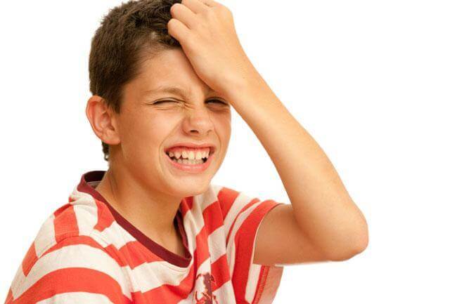 Vincere il mal di testa da scuola